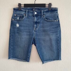 GAP 9” Bermuda Shorts Cut Off Hem Medium to Dark Wash Women’s - Size 4/27